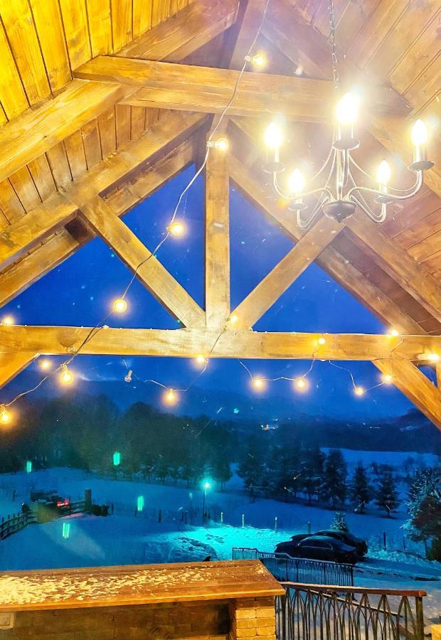 Casuta Boema Villa Rîşnov Luaran gambar